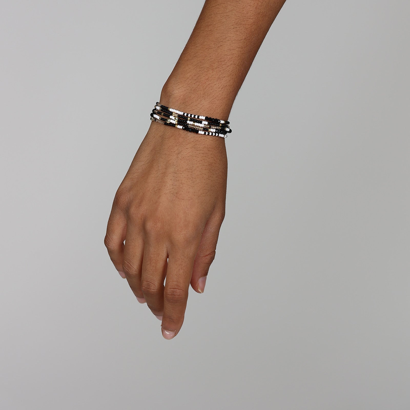 Single Beaded Bracelet - Chalk and Charcoal