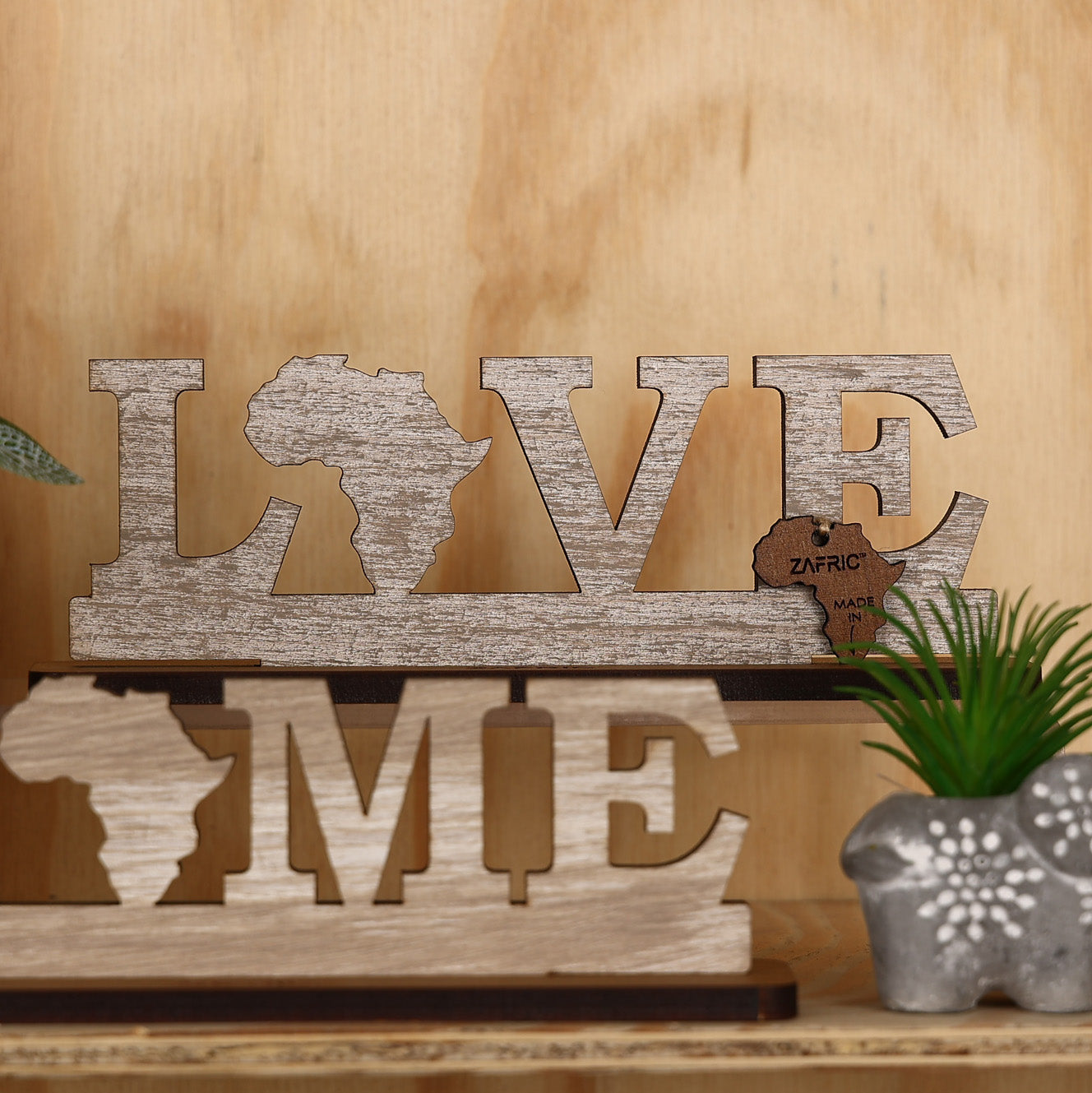 Love Sign Stone Wash
