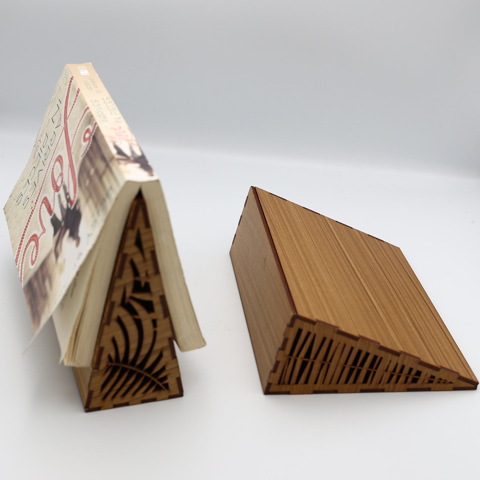 Wooden Bookmark Holder