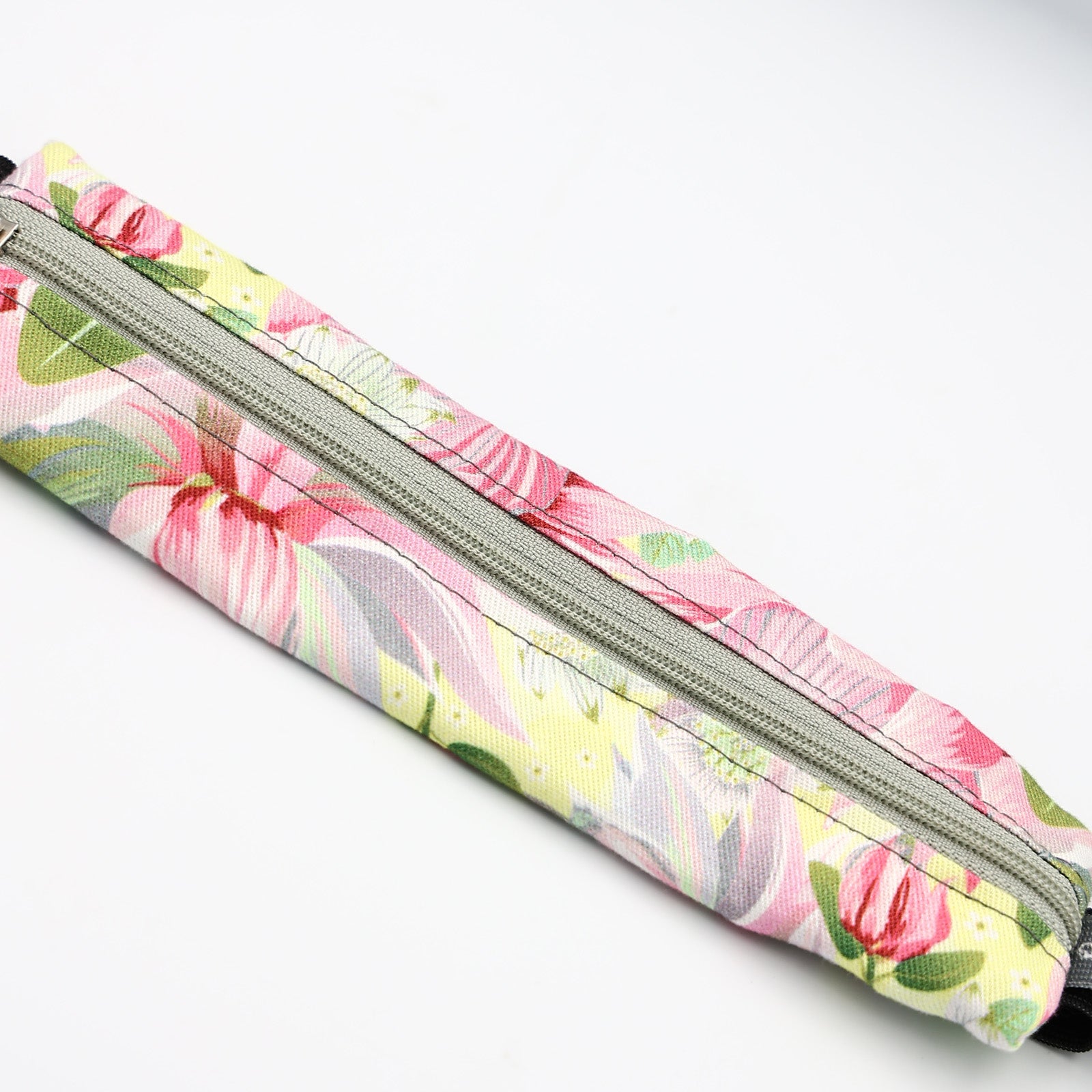 Elastic Bookmark & Pen Holder – Pink Protea